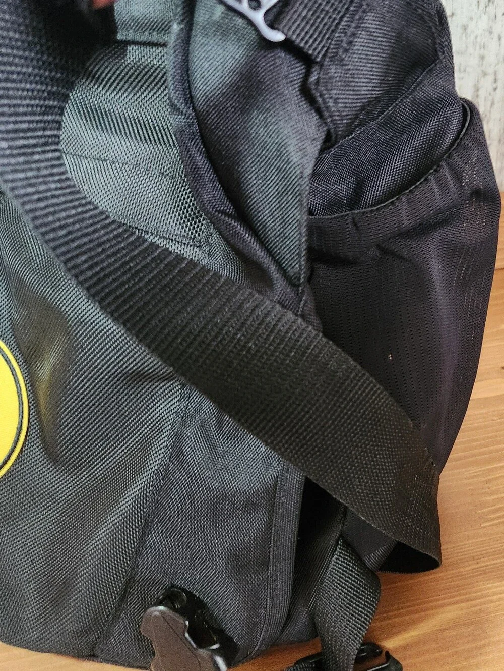 Port Authority Nylon Black Laptop Messenger School College Bag Smiley Face 😃